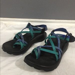 Women’s Chaco Hiking Sandals Green Blue size 7